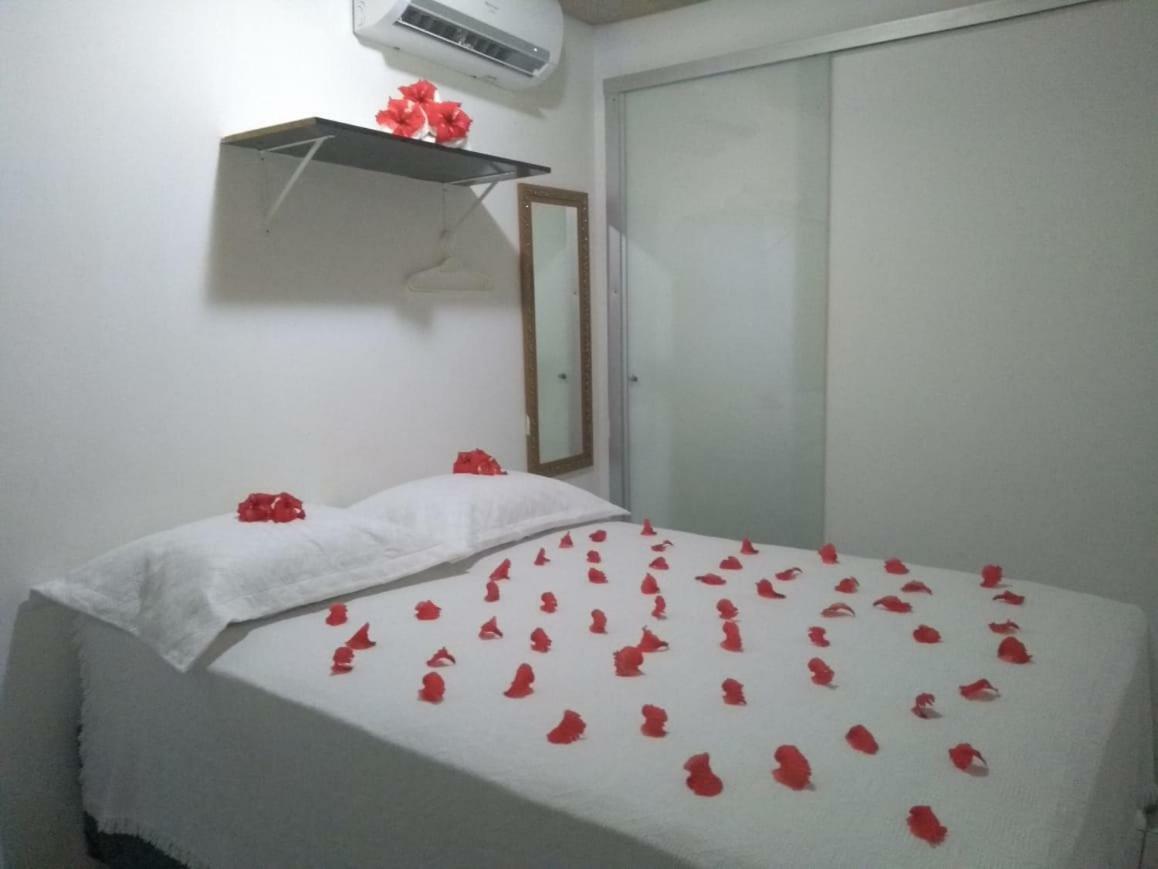 Casa De Samuel Lobrito Apartment เฟอร์นันโด เด โนรอนญา ภายนอก รูปภาพ